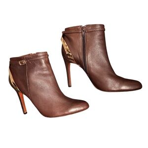 Coach Katisha Brown Leather Gold Metal Frame Ankle Boots Size 9 B High Heel